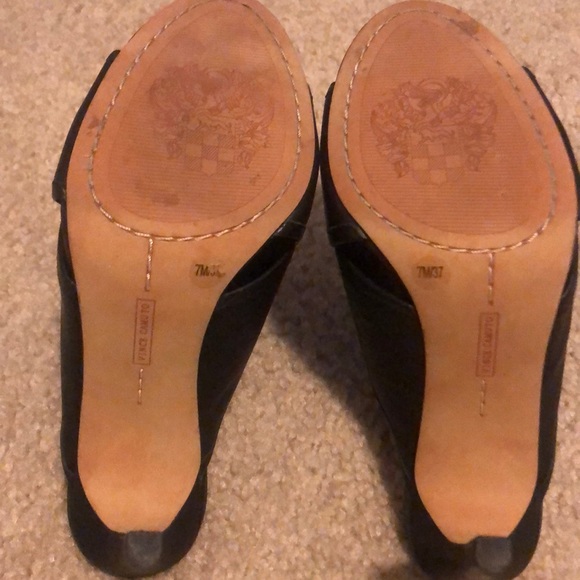 Vince Camuto Kizza Mule Heels Black Sz 7M - Picture 5 of 5